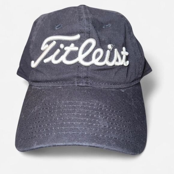 Black Titleist New Era Adjustable Golf Hat - Picture 1 of 5